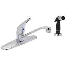 Single Handle Kitchen Faucet - Chrome - With Spray