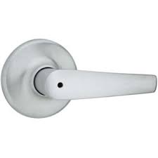 Kwikset 300DL Delta Privacy Lever - Satin Chrome